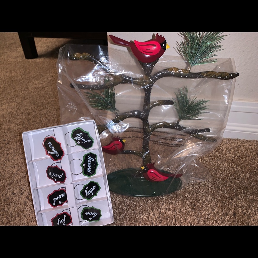 New In Box Pier 1 Cardinals Drink Charm Set